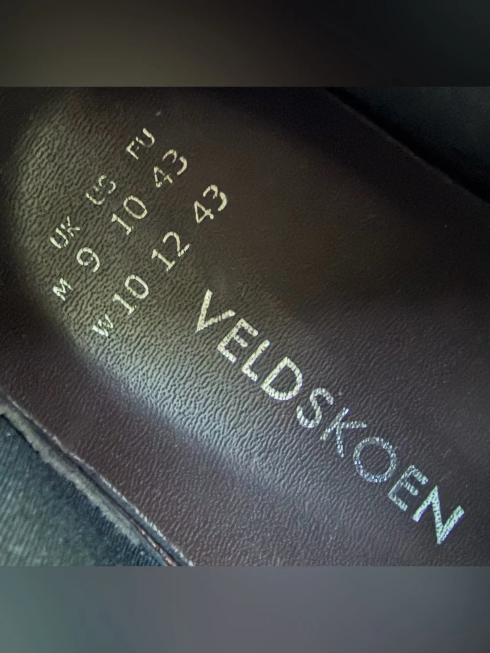Veldskoen Chelsea Boot Unisex Men Size 10 Brown Suede Black Side Panels EUC